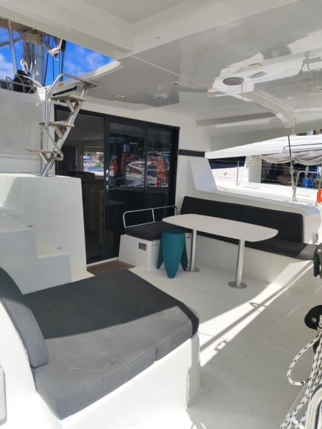 Lagoon-Bénéteau Lagoon 42 - 4 + 2 cab. DAISY