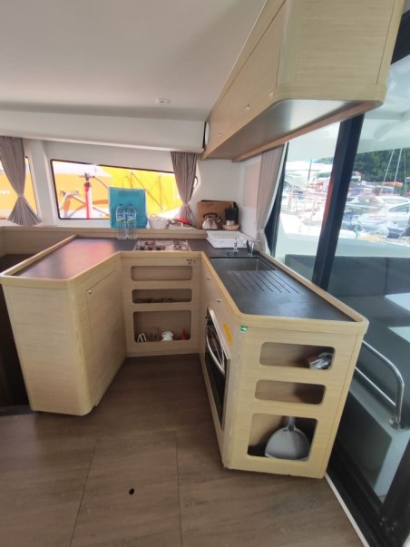 Lagoon-Bénéteau Lagoon 42 - 4 + 2 cab. DAISY