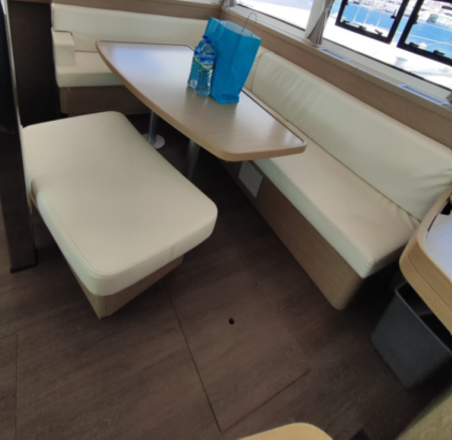 Lagoon 42 | Yacht Charter Caribbean | Travelboat