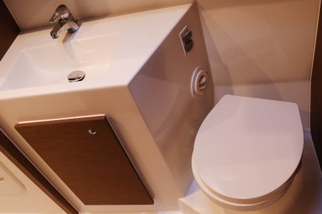 Lagoon-Bénéteau Lagoon 42 - 4 + 2 cab. Blú Heron