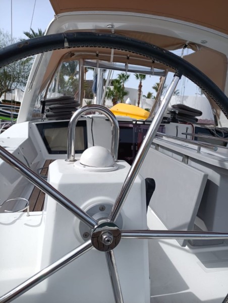 Beneteau Oceanis 41.1 | Yacht Charter Mexico | Travelboat