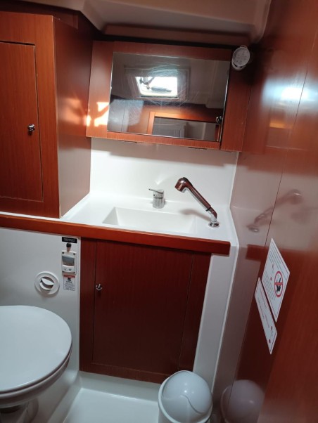 Beneteau Oceanis 41.1 | Yacht Charter Mexico | Travelboat