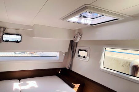 Lagoon 42 | Yacht Charter Greece | Travelboat