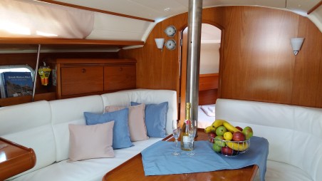 Jeanneau Sun Odyssey 35 Kama
