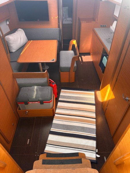 Dufour Yachts Dufour 430 Scarlet