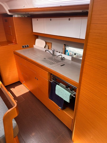 Dufour Yachts Dufour 430 Scarlet