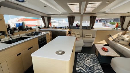 Fountaine Pajot Aura 51 | Czarter jachtu Belize | Travelboat