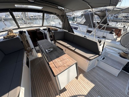 Dufour 470 | Yacht Charter Italy | Travelboat
