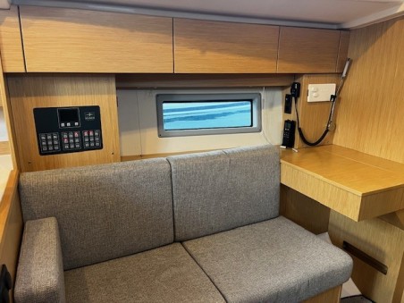 Bavaria Yachtbau Bavaria C38 Black Pearl