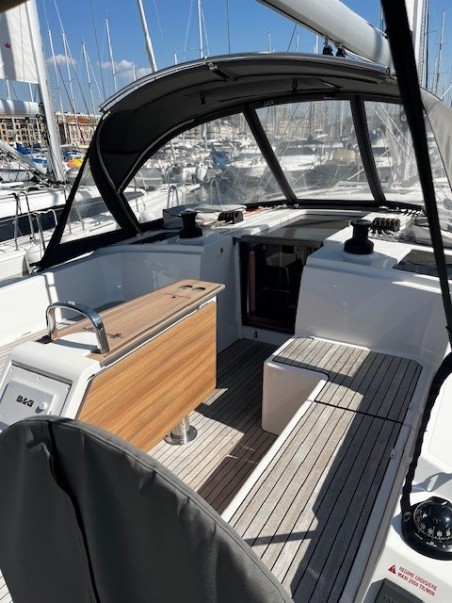 Bavaria Yachtbau Bavaria C42 Ulysse 1