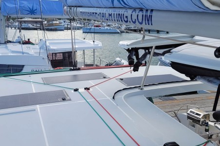 Lagoon 42 - 4 + 2 cab. | Yacht Charter Bahamas | Travelboat