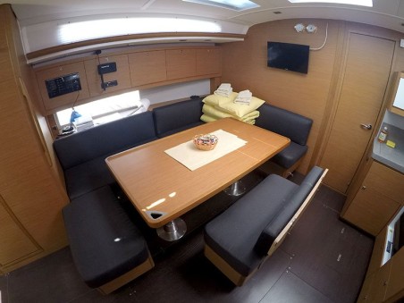 Dufour Yachts Dufour 470 - 4 cab. Ljubov