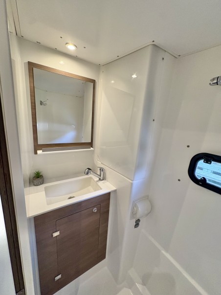 Catana Group Bali Catspace OW Morale Compass