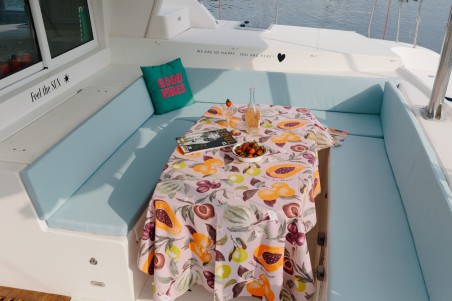 Lagoon-Bénéteau Lagoon 440 - 4 + 2 cab. Strawberry