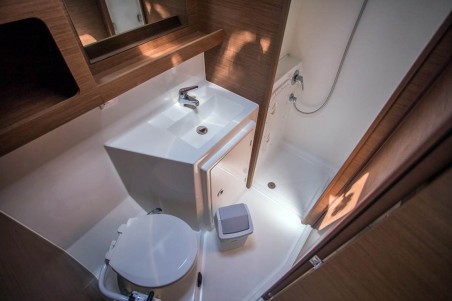 Lagoon-Bénéteau Lagoon 42 - 4 + 2 cab. La Colombe