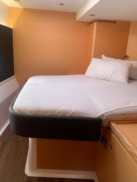 Dufour Yachts Dufour 48 Catamaran - 5 + 1 cab. Salazar