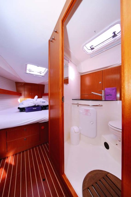 Bavaria Yachtbau Bavaria 43 Cruiser Annabella