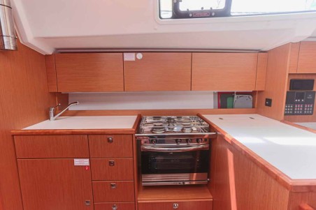 Bavaria C38 | Yacht Charter Greece | Travelboat