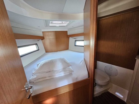 Bavaria Yachtbau Bavaria C38 Danny