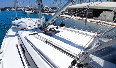 Bavaria Yachtbau Bavaria C38 Eleni