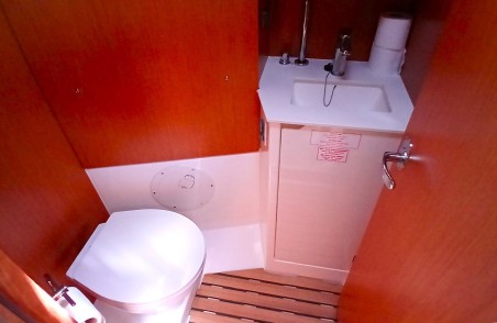 Bavaria Yachtbau Bavaria C38 Eleni