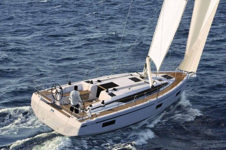 Bavaria Yachtbau Bavaria C38 Lizzy