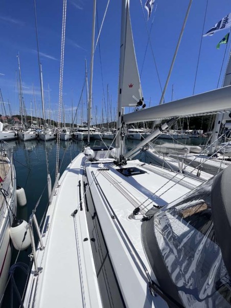 Bavaria Yachtbau Bavaria C38 Nembus