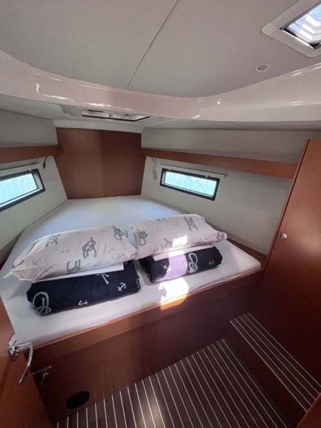 Bavaria Yachtbau Bavaria C38 Nembus