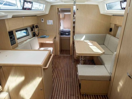 Bavaria Yachtbau Bavaria C38 Penelope