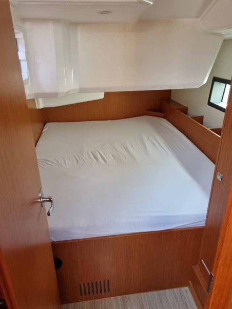 Bavaria Yachtbau Bavaria C38 Zoom