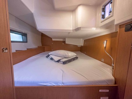 Bavaria C42 | Yacht Charter Croatia | Travelboat