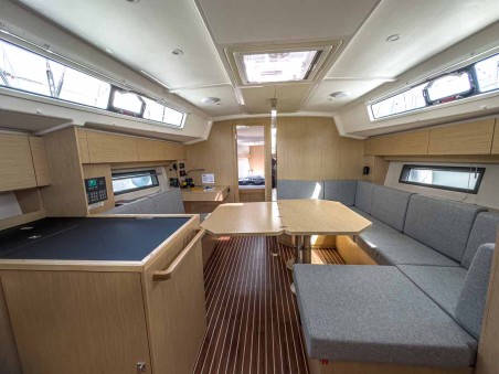 Bavaria Yachtbau Bavaria C42 Livia