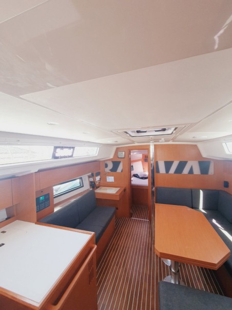 Bavaria Yachtbau Bavaria C42 Lucia