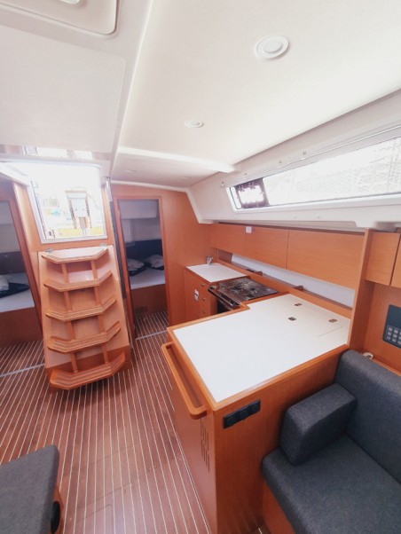 Bavaria Yachtbau Bavaria C42 Lucia