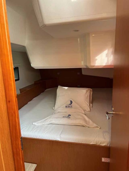 Bavaria Yachtbau Bavaria C42 Nava