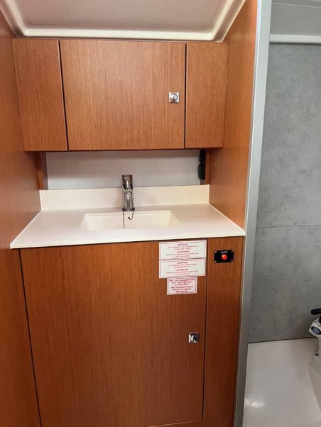 Bavaria Yachtbau Bavaria C42 Nava