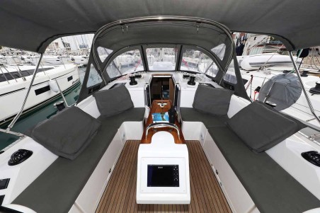 Bavaria Yachtbau Bavaria C42 Noana