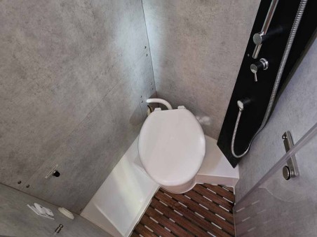 Bavaria Yachtbau Bavaria C42 Nola