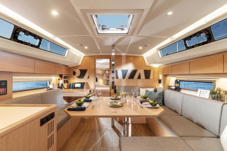 Bavaria Yachtbau Bavaria C42 Olivia