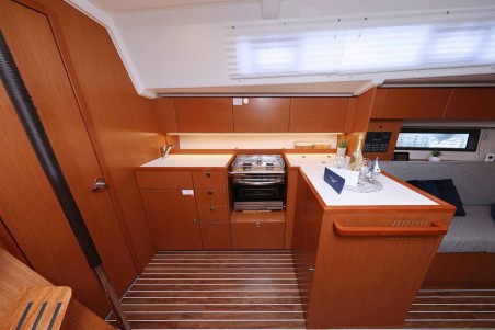 Bavaria Yachtbau Bavaria C42 Valentin