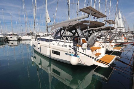 Bavaria Yachtbau Bavaria C42 Style Antares