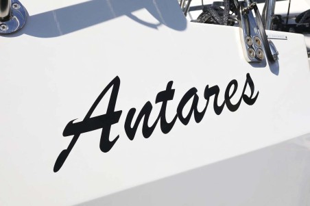 Bavaria Yachtbau Bavaria C42 Style Antares