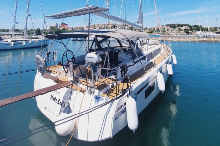 Bavaria Yachtbau Bavaria C42 Style Flotte Lotte