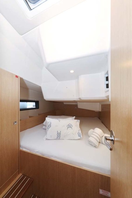 Bavaria Yachtbau Bavaria C42 Style Leya