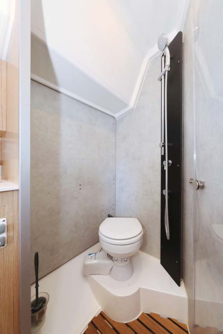 Bavaria Yachtbau Bavaria C42 Style Leya