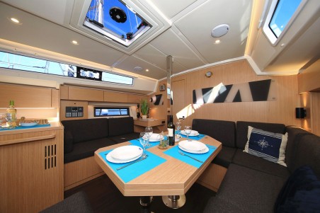 Bavaria Yachtbau Bavaria C42 Style Lizzy