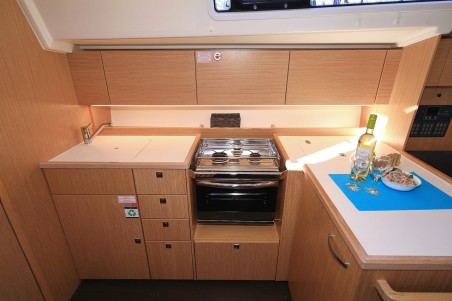 Bavaria Yachtbau Bavaria C42 Style Lizzy