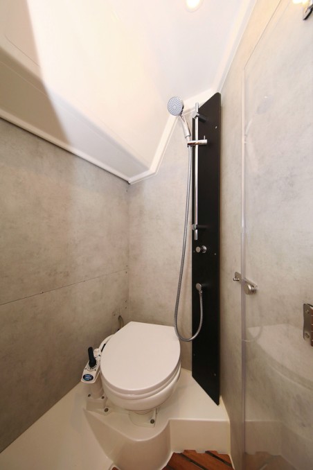 Bavaria Yachtbau Bavaria C42 Style Lizzy