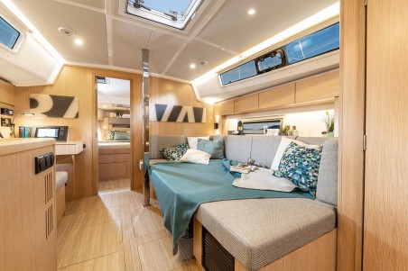 Bavaria Yachtbau Bavaria C42 Style Polaris