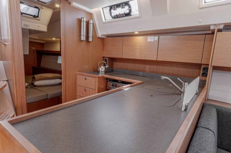 Bavaria Yachtbau Bavaria C45 - 4 cab. Deep Blue